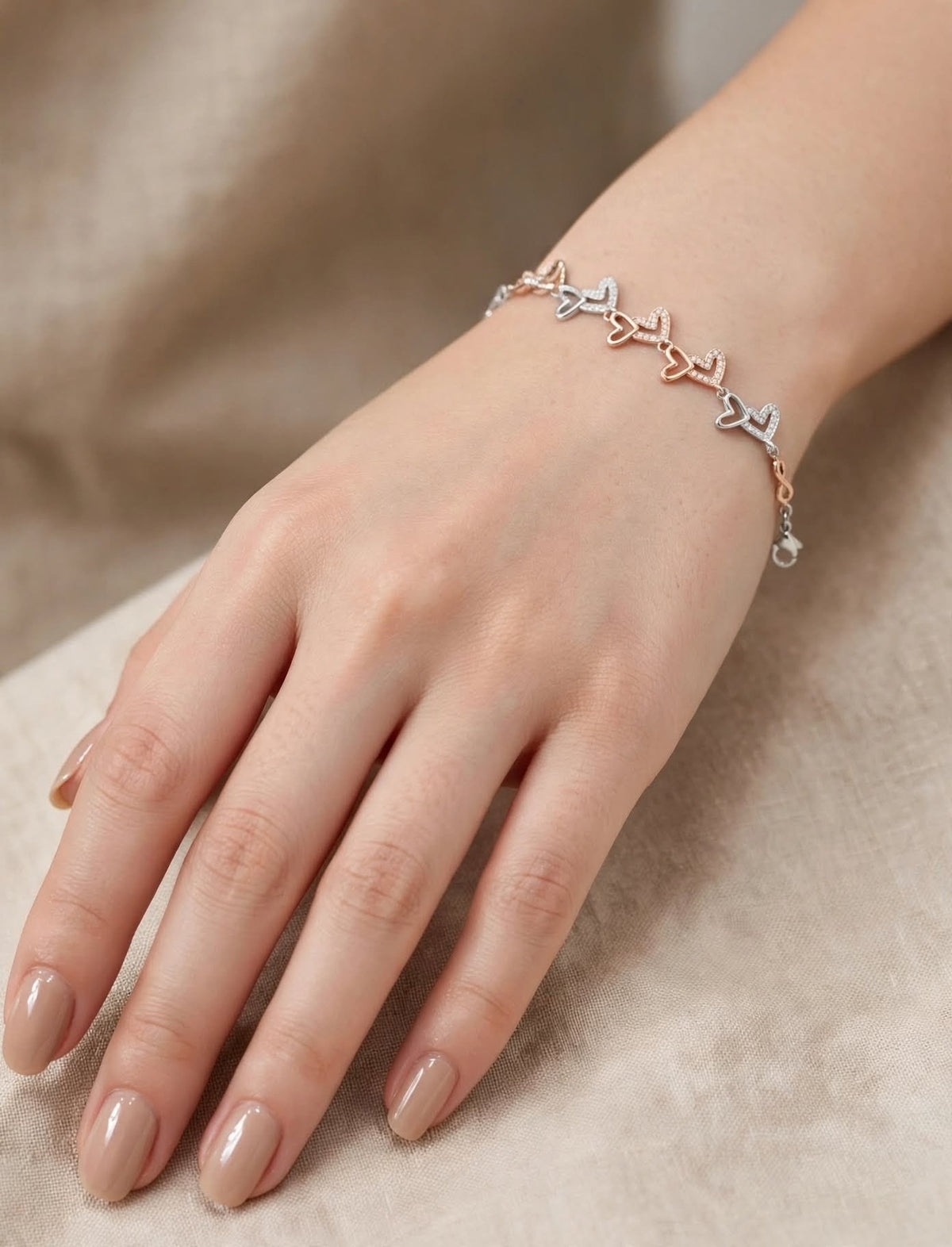 Eternal Heartlink Bracelet