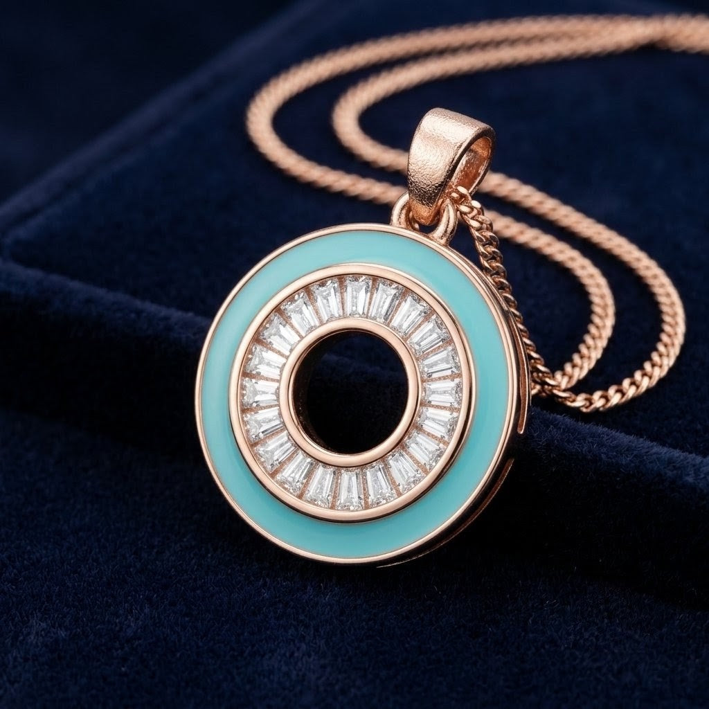 Aurelia Locket